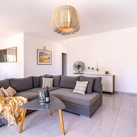 Apartman Summer Breeze With Pool *