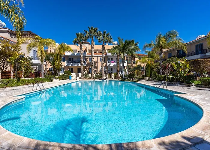 Summer Breeze With Pool