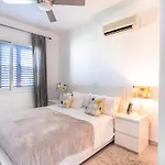 شقة Summer Breeze With Pool بافوس